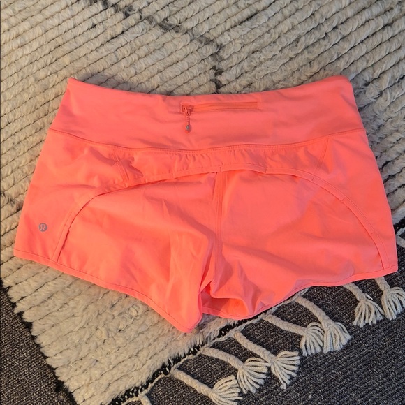 Lululemon Women's neon Orange Athletic Shorts with liner New no tags 10 - Picture 4 of 5